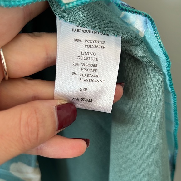 Midi pleated skirt and soft pink top - Picture 5 of 11